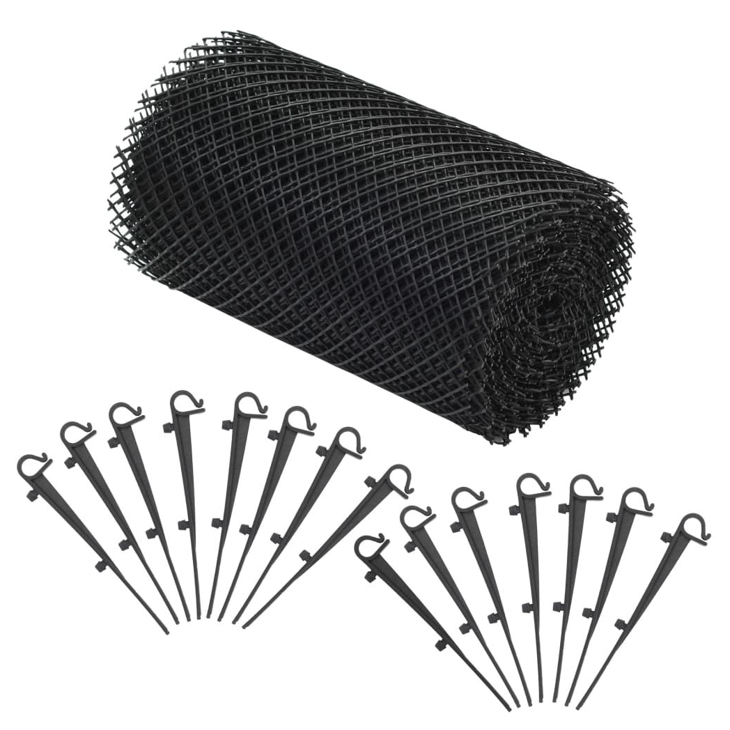 4 Piece Gutter Mesh with Clips fitted to a gutter