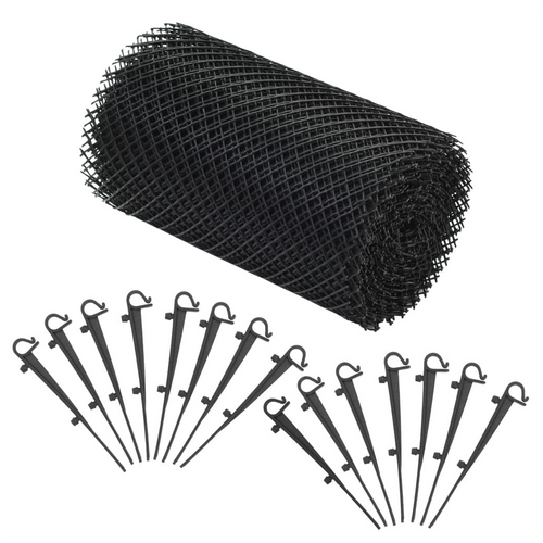 4 Piece Gutter Mesh with Clips fitted to a gutter